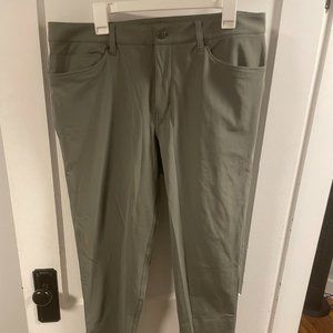 Lululemon ABC Pants Size 36 Sage Green
